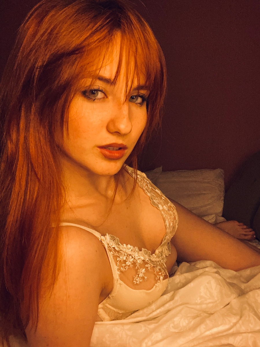 A playful frame from Nata — online in Sorokaba