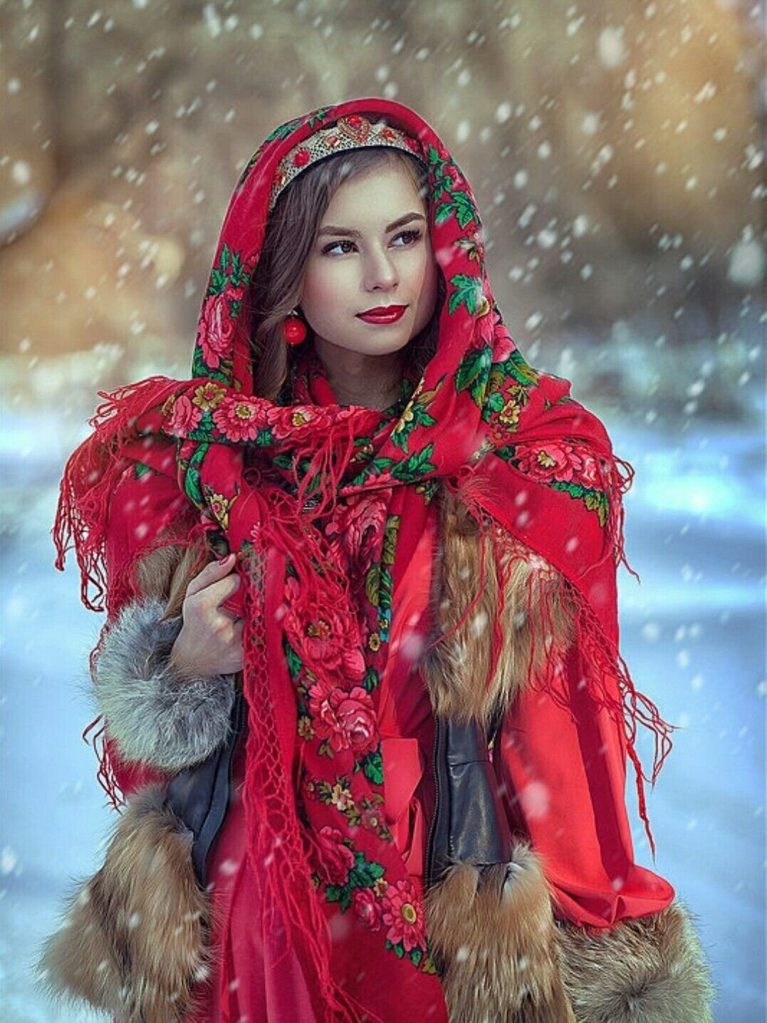 Beautiful girl Women in Slavic costumes in Sorokaba