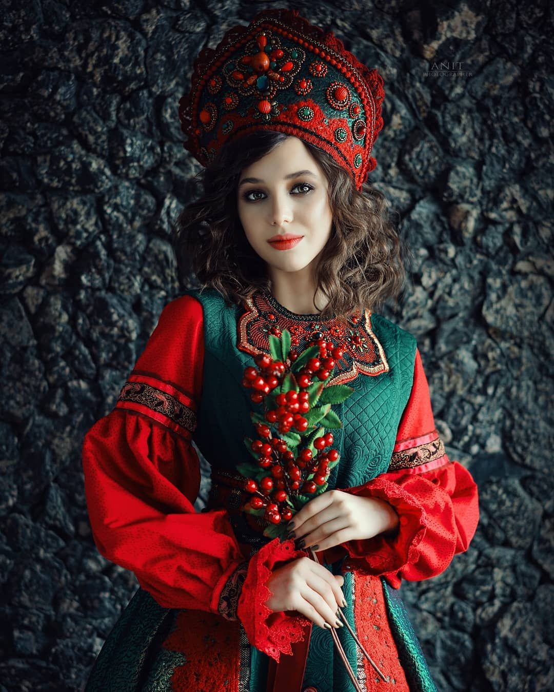 Nude girl Women in Slavic costumes in Sorokaba