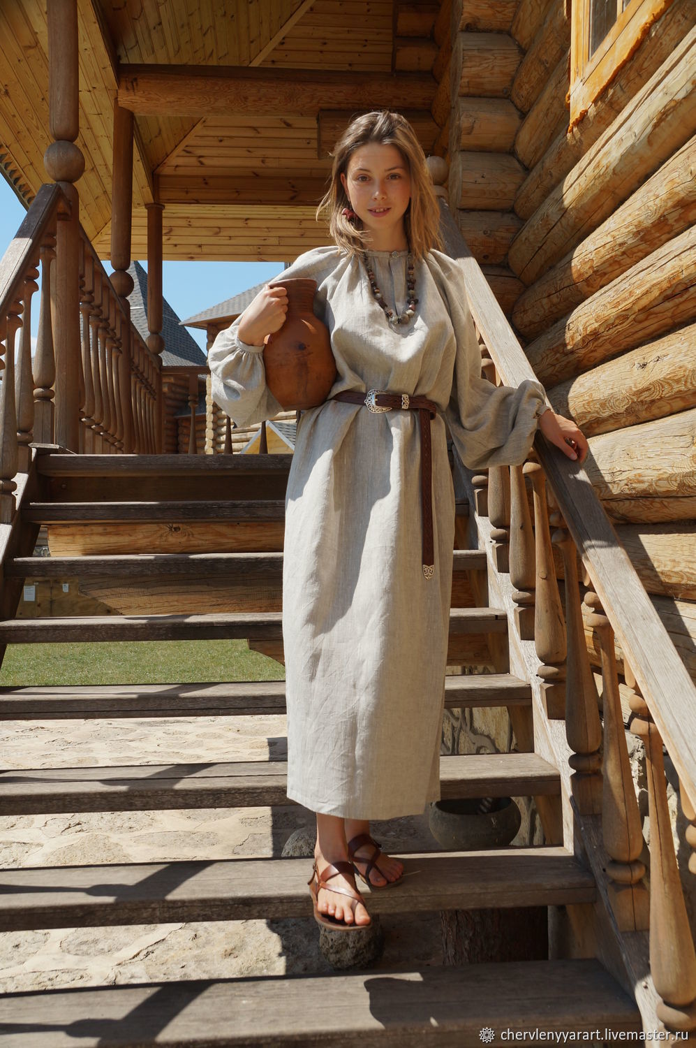 Girls in Slavic costumes in Sorokaba