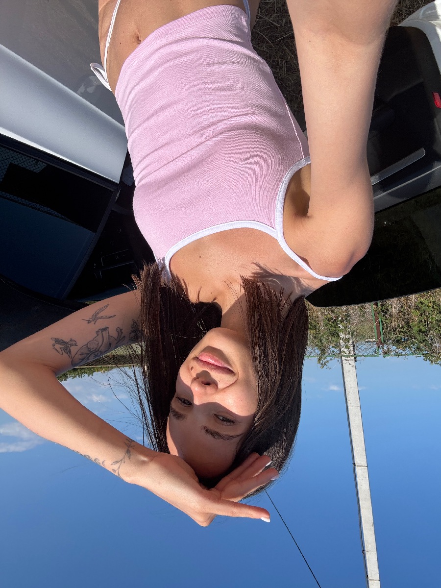 Sexy model Tina in Sorokaba